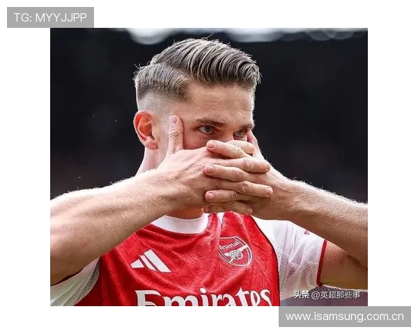 英超卢克·肖近期表现稳健，防守端发挥稳定