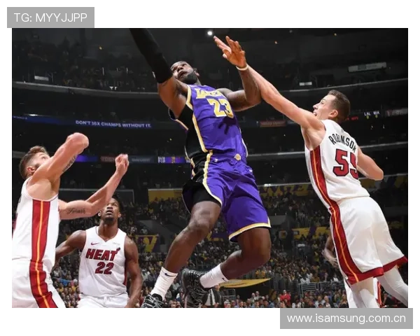 西亚卡姆利用挡拆拉开空间显著提升关键时刻得分效率